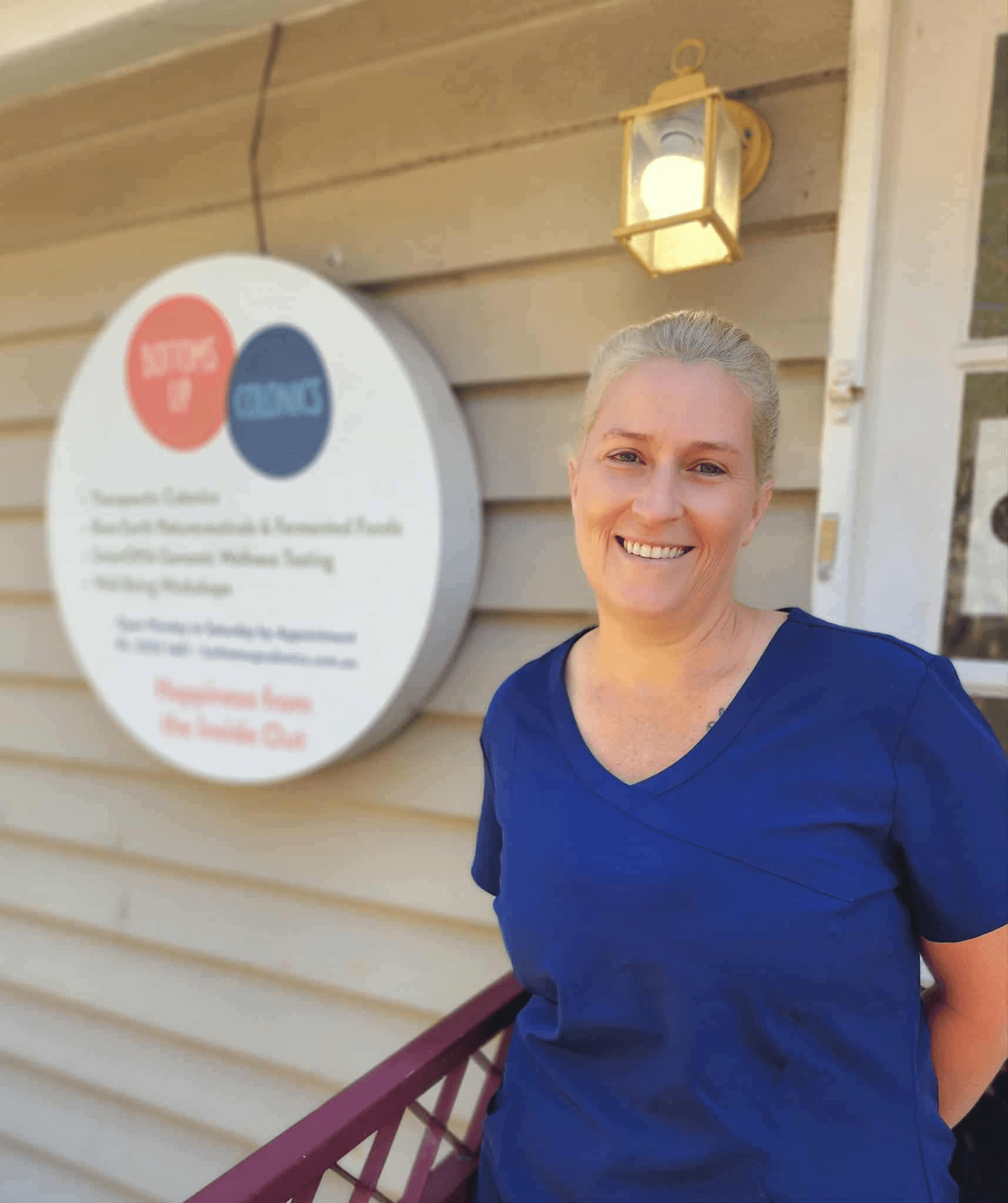 Sandra Hewson - Professional headshot